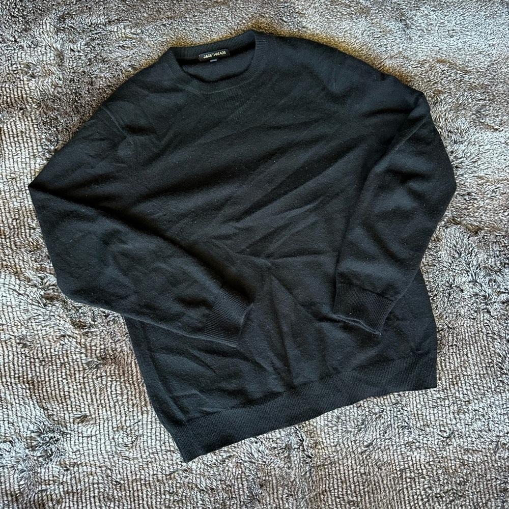 Black Cashmere Crewneck Sweater with Ribbed Cuffs